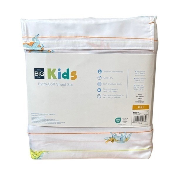 The Big One Kids Dinosaur Reversible Quilt Set Queen/Full & Full Sheets NWT - Picture 3 of 14